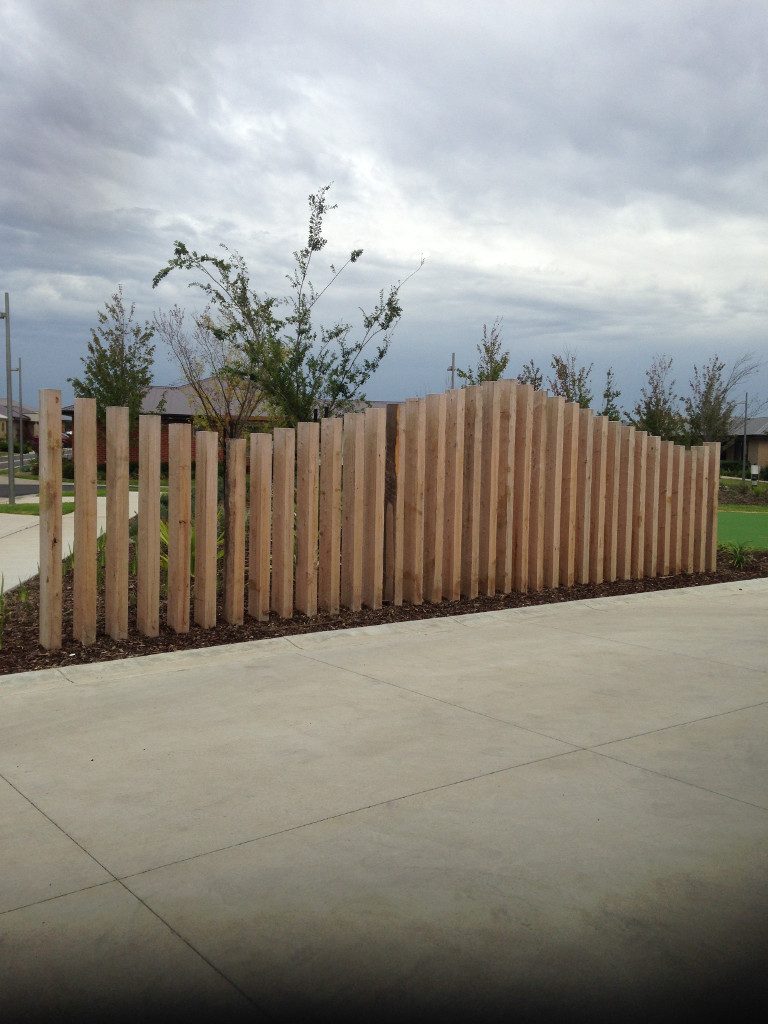 decorative fencing for community project in bayside suburb of melboune