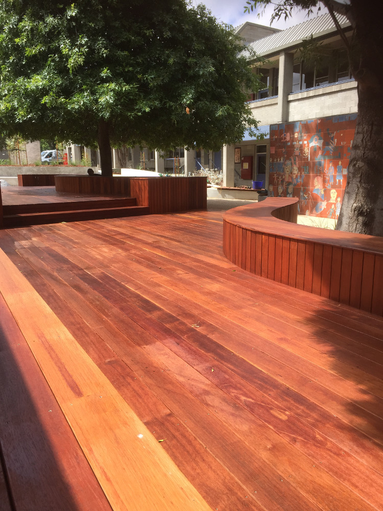 timber decking with outdoor timber seating for shopping centre in bayside suburb of melbourne